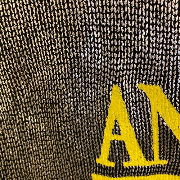 Silver Sweater - Picture 5 of 7